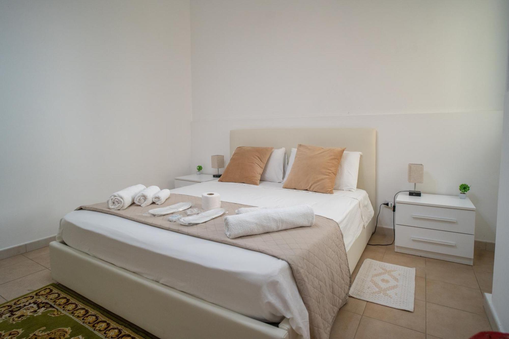 Bed and Breakfast Whitehouse Лечче Екстер'єр фото