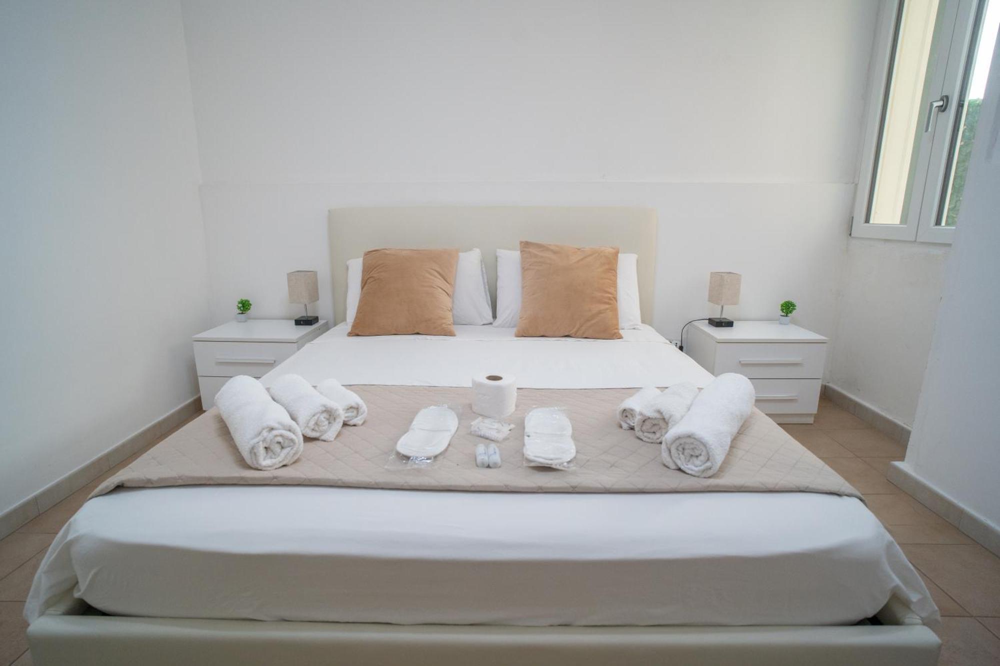 Bed and Breakfast Whitehouse Лечче Екстер'єр фото